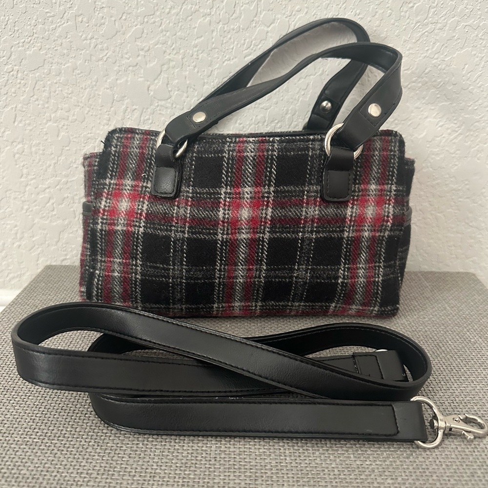90s Vintage Black and Red Plaid Women's Handbag